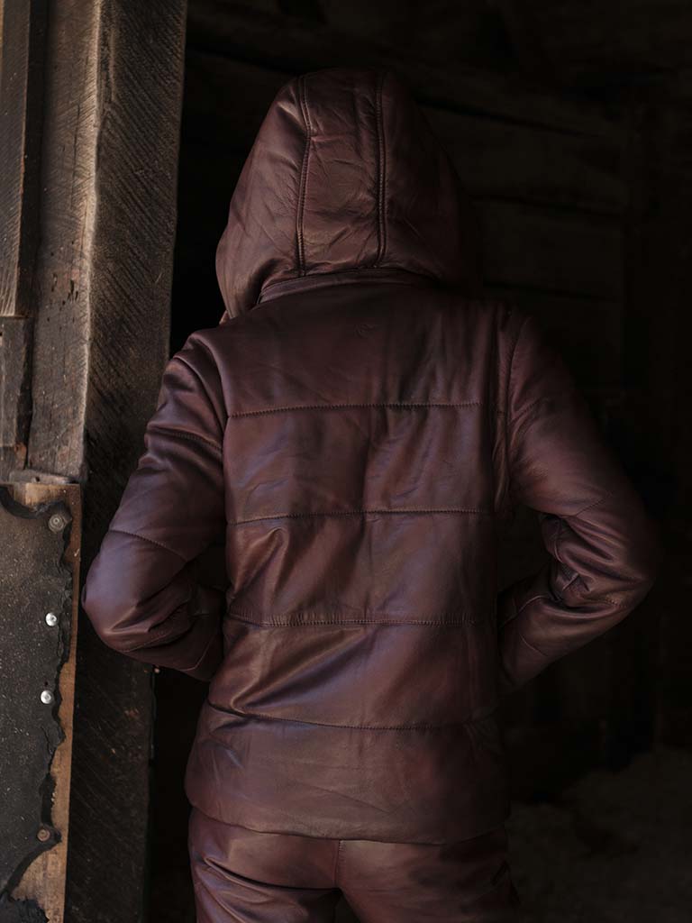 Puffa cuero pandora burdeo