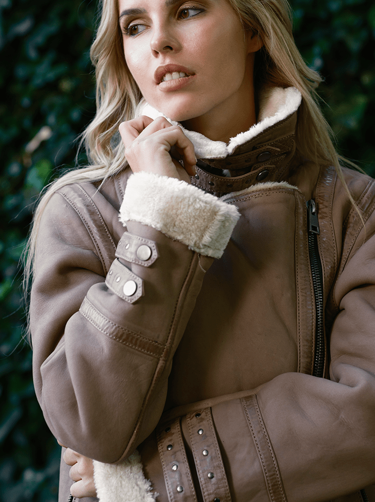 Aviadora Chiporro Taupe - Bor spa