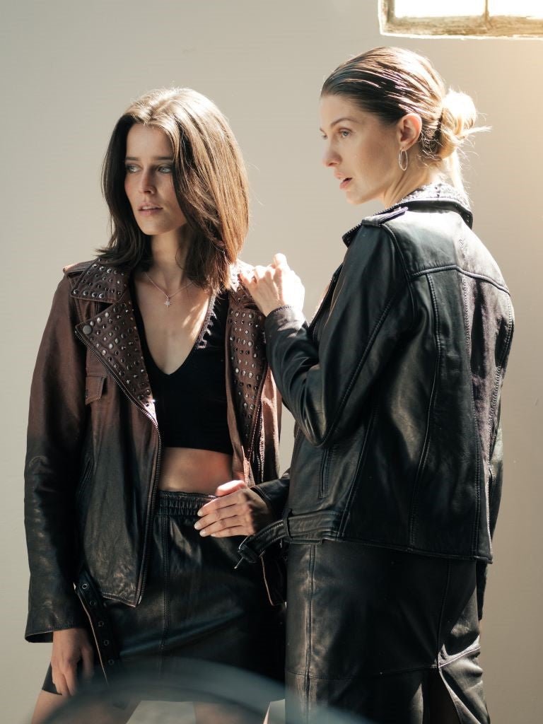 Biker Alba Tachas - Bor spa