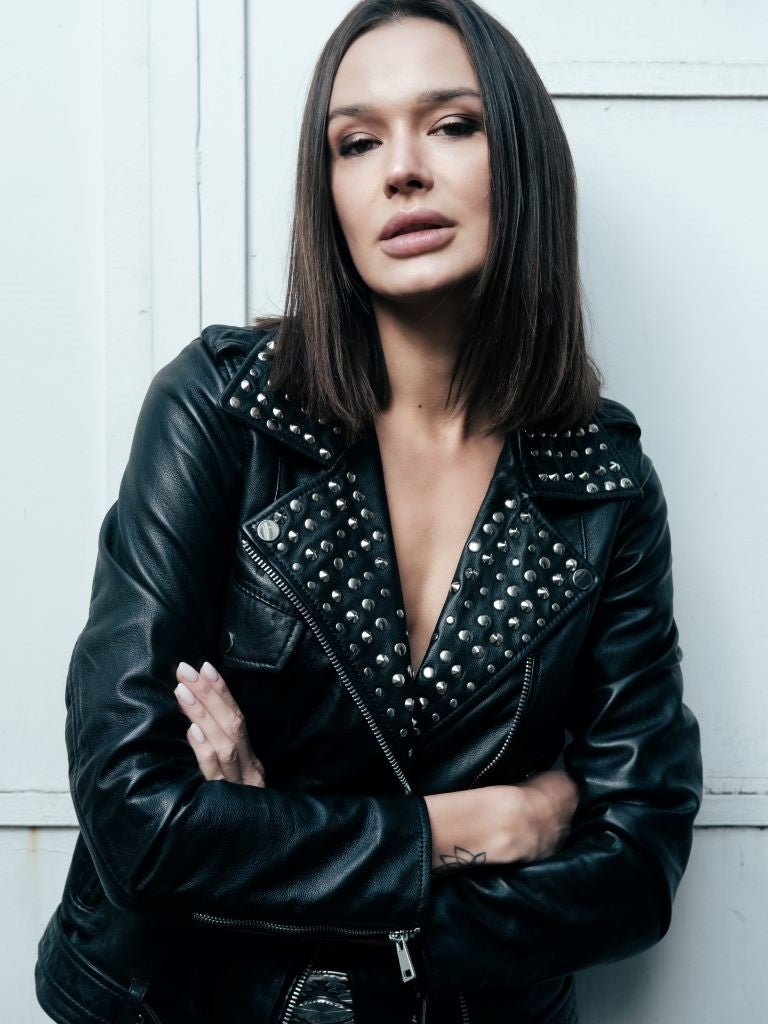 Biker Alba Tachas - Bor spa