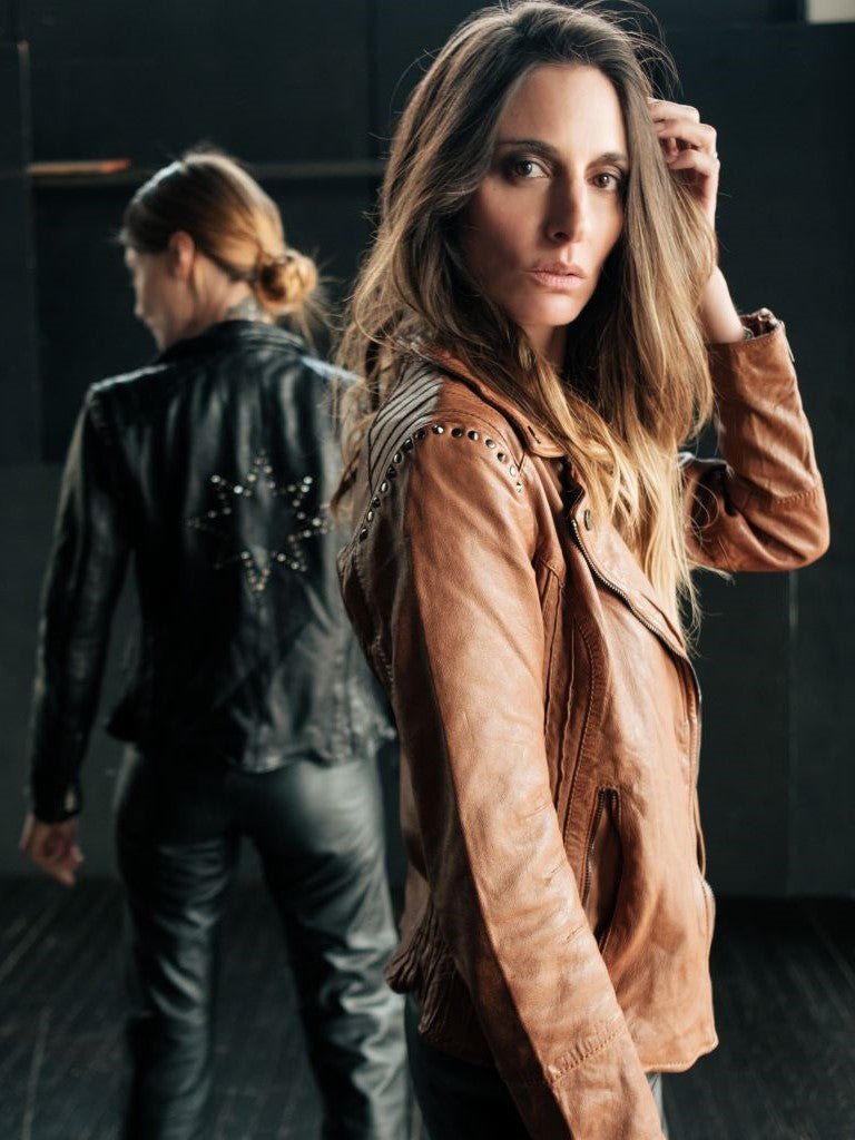 Biker Cuero Estrella Negra - Bor spa