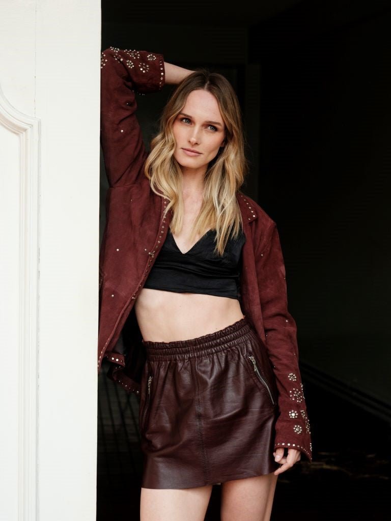 Blazer Gamuza Lotus Burdeo - Bor spa