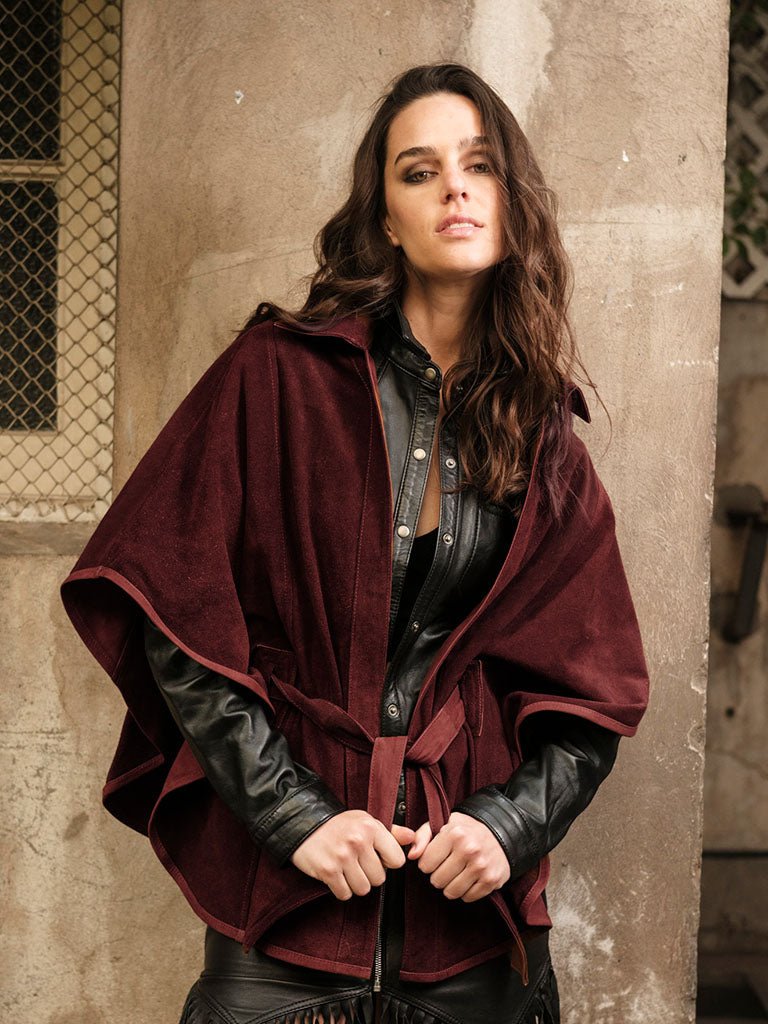 Capa Polo Reversible Burdeo en cuero premium — BOR Boutique