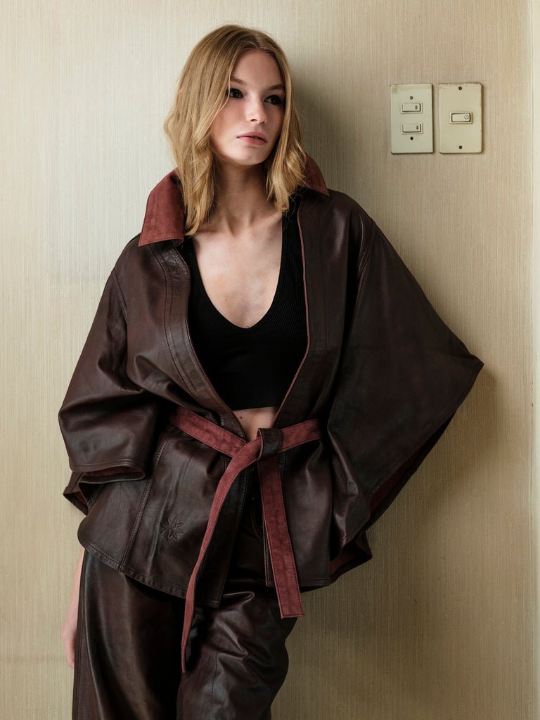 Capa Reversible Cuero y Gamuza Color Burdeo - Bor spa