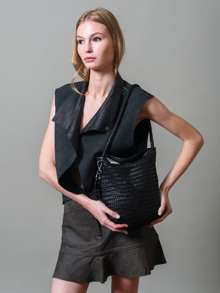 Cartera Cuero Trenzada Color Negro - Bor spa