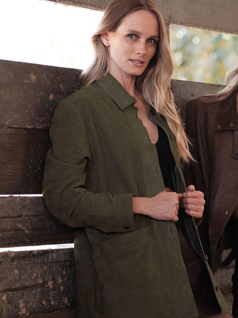 Chaqueta Manio Verde Botella en cuero premium — BOR Boutique