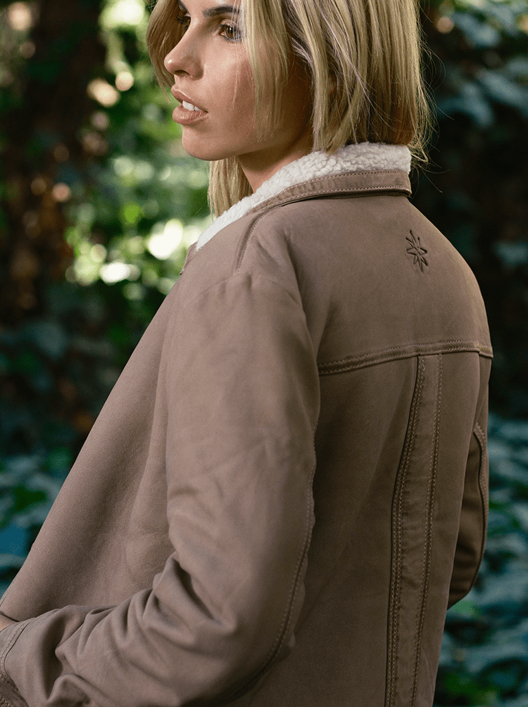 PREVENTA Chaqueta Mañio Chiporro Color Taupe - Bor spa