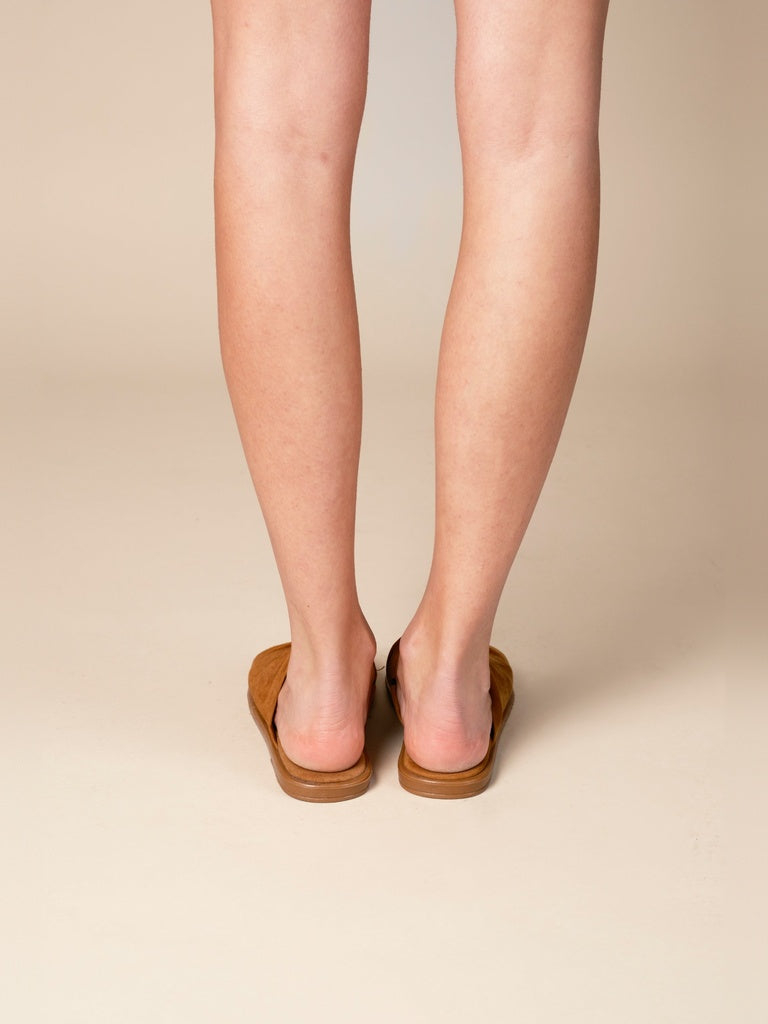 Agata Bordeaux Leather Sandal