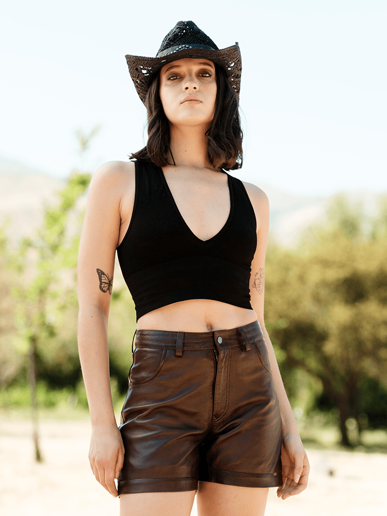 Short Cuero Sienna Negro en cuero premium — BOR Boutique