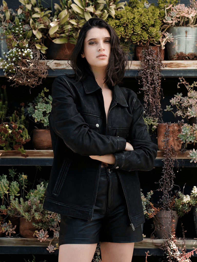 Short Cuero Coigue en cuero premium — BOR Boutique