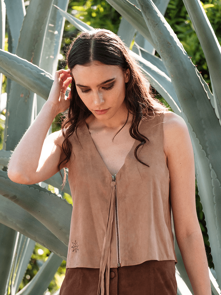 Top Cuero Sabina Sedona Burdeo Copia en cuero premium — BOR Boutique